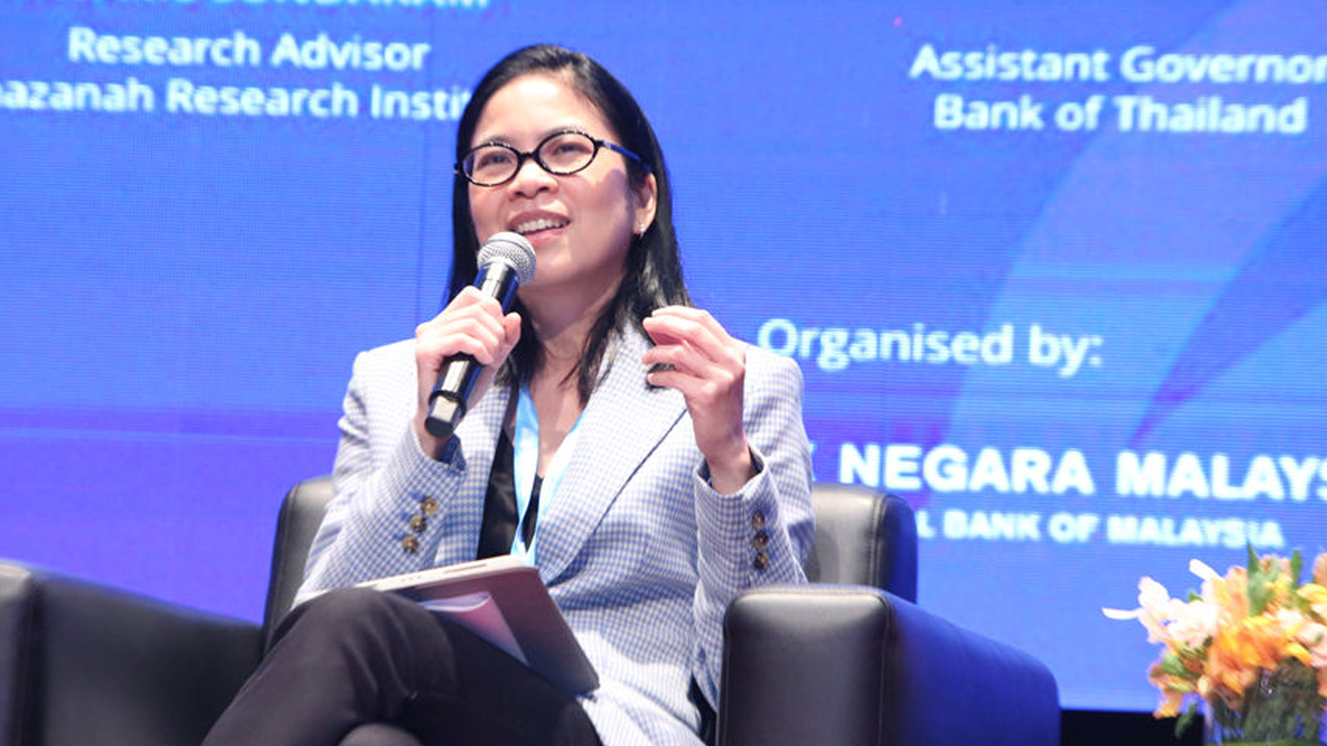 แบงก์ชาติ เพิ่มความเข้มงวดร้านทอง การขายเงินตราล่วงหน้า ต้องตรวจเอกสารยืนยันการส่งออกจริงทุกธุรกรรม สกัดเงินบาทผันผวน