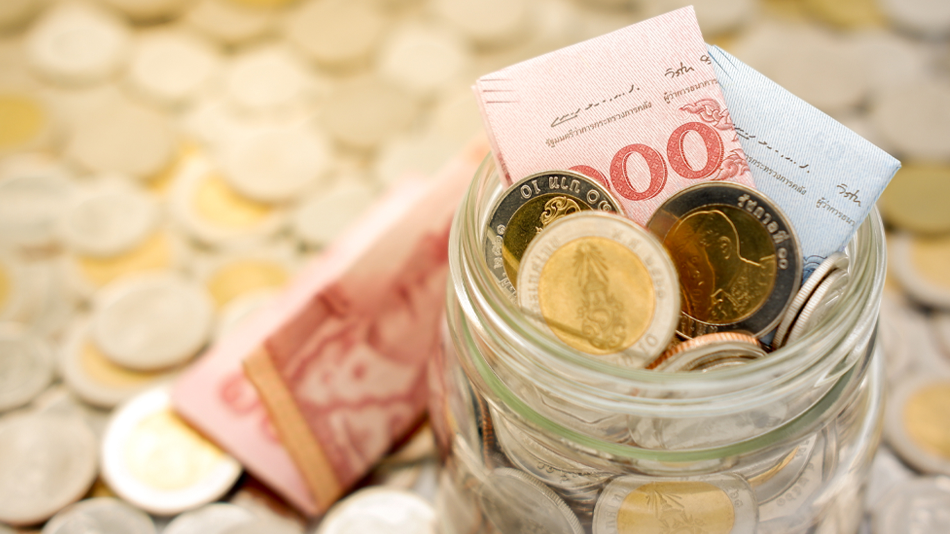 21 ม.ค. เงินบาท เปิดตลาดหลุด 31 บาท แบงก์ชาติเอาไม่อยู่บาทขึ้นแข็งสุดโต่งแตะ 30.90 ต่อดอลลาร์ สุดแข็งในรอบ 4 ปี 10 เดือน ต้นปีนี้มาบาทแข็งจัด 1.44% ผลพวงทองคำโลกพุ่งนิวไฮ