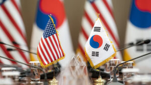 ขุนคลัง เกาหลีใต้ รีบจี้สภานิติบัญญัติเร่งผ่านกฎหมายการค้า สหรัฐ กว่า 11 ล้านล้านบาท ทรัมป์โพสต์ถาม ทำไมรัฐสภาเกาหลีใต้ยังไม่ผ่านกฎหมายการค้า สั่งขึ้นภาษีนำเข้าสินค้าจาก 15% เป็น 25%