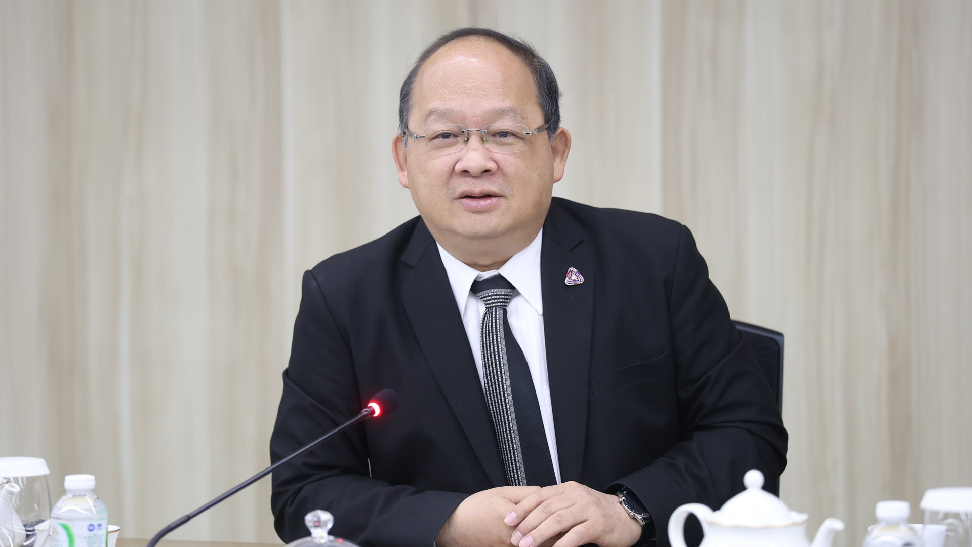 ดัชนีเชื่อมั่นอุตสาหกรรม เดือน ธ.ค.68 วูบลง เหตุกังวลปัญหาชายแดนไทย-กัมพูชา การค้าไทย-สหรัฐ บาทแข็ง ความต่อเนื่องนโยบายหลังเลือกตั้ง