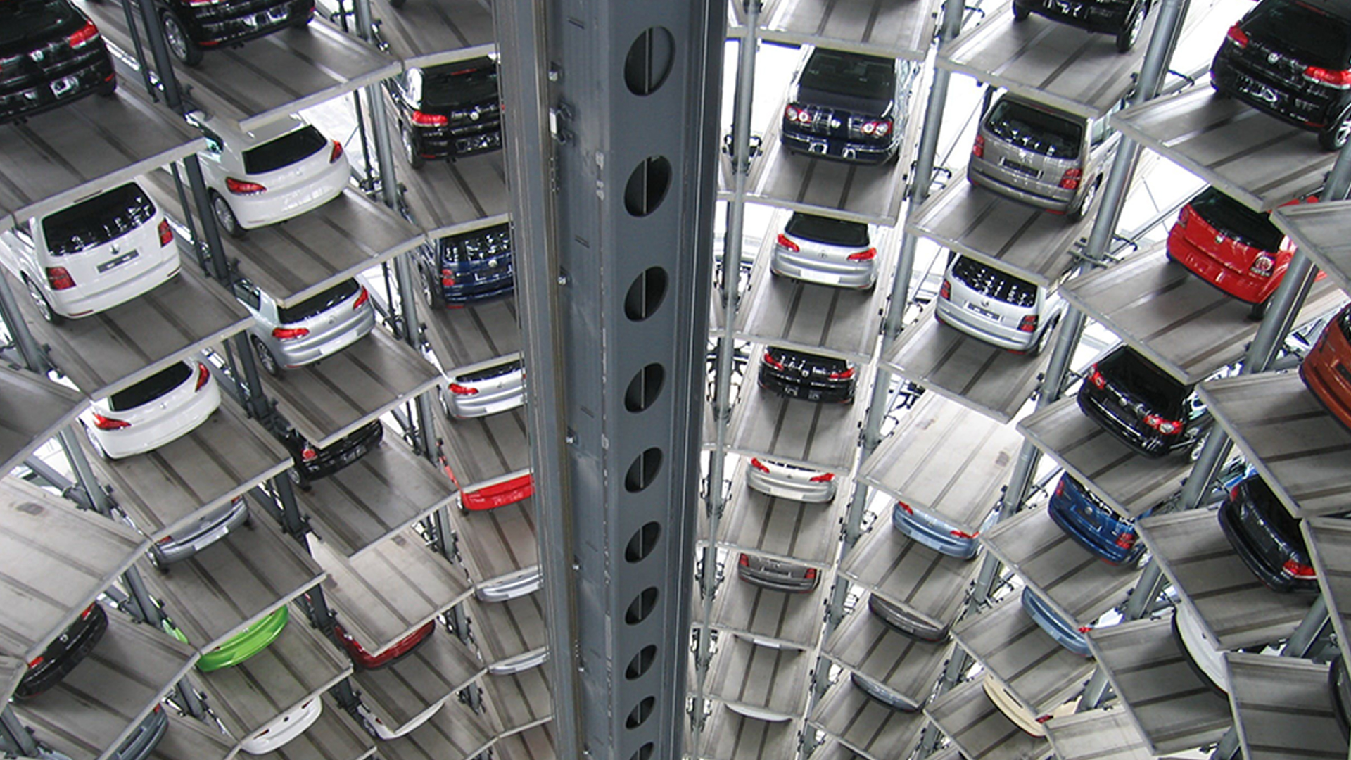 ตลาด รถยนต์ ในไทยปี 68 ย่ำแย่กว่าก่อนเกิดวิกฤตต้มยำกุ้ง ซบเซาใน 30 ปี คาดยอดขาย 600,000 คัน ปัจจัยลบทั้งในและต่างประเทศลุมล้อม คาดปี 69 ไร้ปัจจัยบวกแรงหนุน