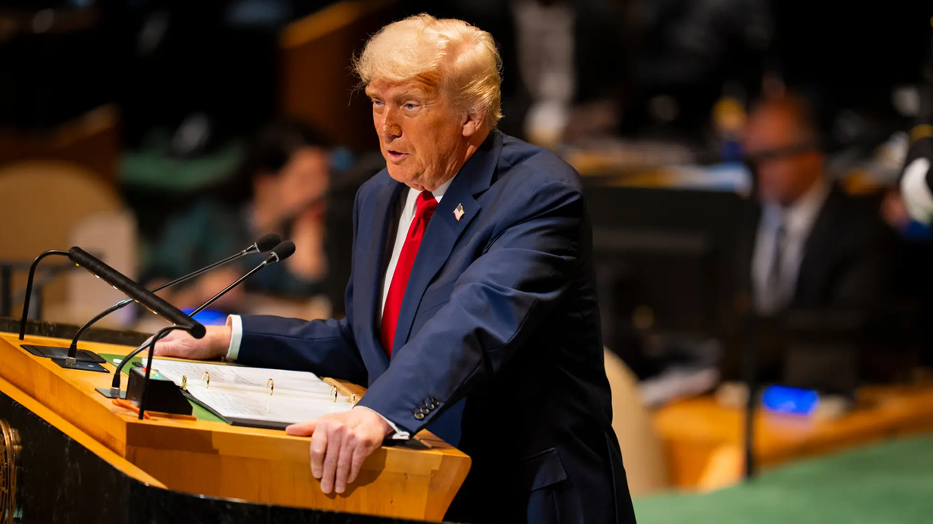 ปธน. ทรัมป์ ครวญรอรับศาลฎีกาตัดสินวันที่ 14 ม.ค. เงินภาษีศุลกากรหลายล้านล้านดอลลาร์แทบจ่ายคืนกลับไม่ได้ อุทานดัง เราซวยแน่ หากศาลตัดสินไม่มีอำนาจใช้มาตรการภาษีต่างตอบแทน