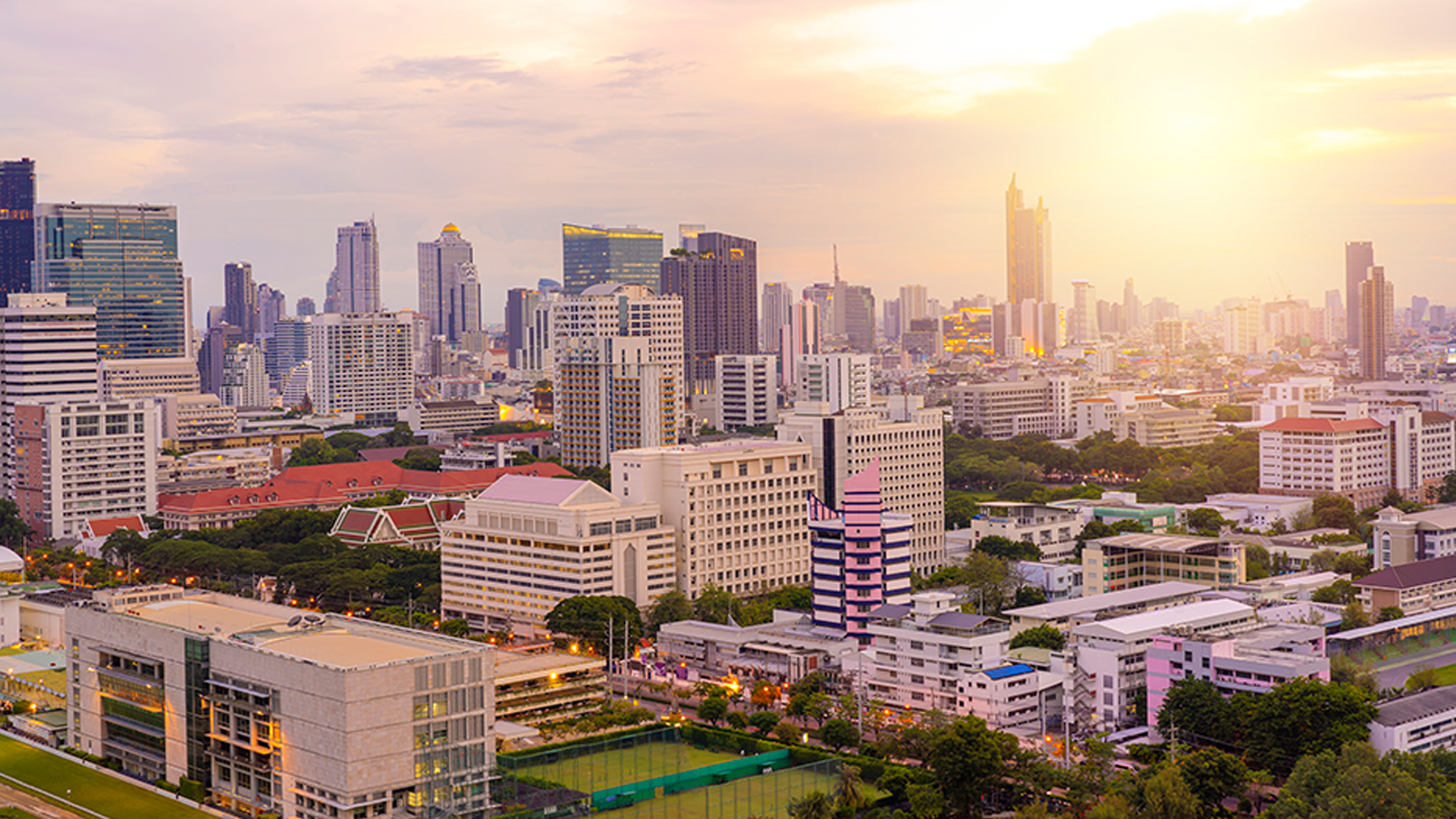 ธนาคารสแตนดาร์ดชาร์เตอร์ด คาดหวัง เศรษฐกิจไทย ปี 69 จะดีขึ้น มองโตได้ 2% รับแรงหนุนนโยบายรัฐ ภาวะการเงินผ่อนคลาย มองกนง.ลดดอกเบี้ยลงอีกช่วง ก.พ.