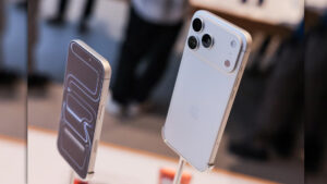 ไอโฟน ถูกใจคนทั่วโลก ขึ้นเบอร์ 1 ตลาดสมาร์ทโฟนทั่วโลก โกยส่วนแบ่งทะลุ 20% ของโลกในปี 2025 สามแบรนด์จีนดังกอดคอร่วง