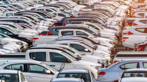 สภาอุตสาหกรรม ไทยชี้ตลาดรถ กระบะ ในไทยวูบ 12% หันส่งออกเกินกว่า 80% มองปี 69 ฟื้นเล็กน้อย ชี้ชะตาอยู่ที่รัฐบาลใหม่ มั่นใจหากการเมืองนิ่ง-ต่างชาติลงทุน แบงก์พร้อมปล่อยกู้ สวนทางคาดการณ์ตลาดซบเซา